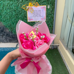 Ramo de 7 Rosas + Tarjeta